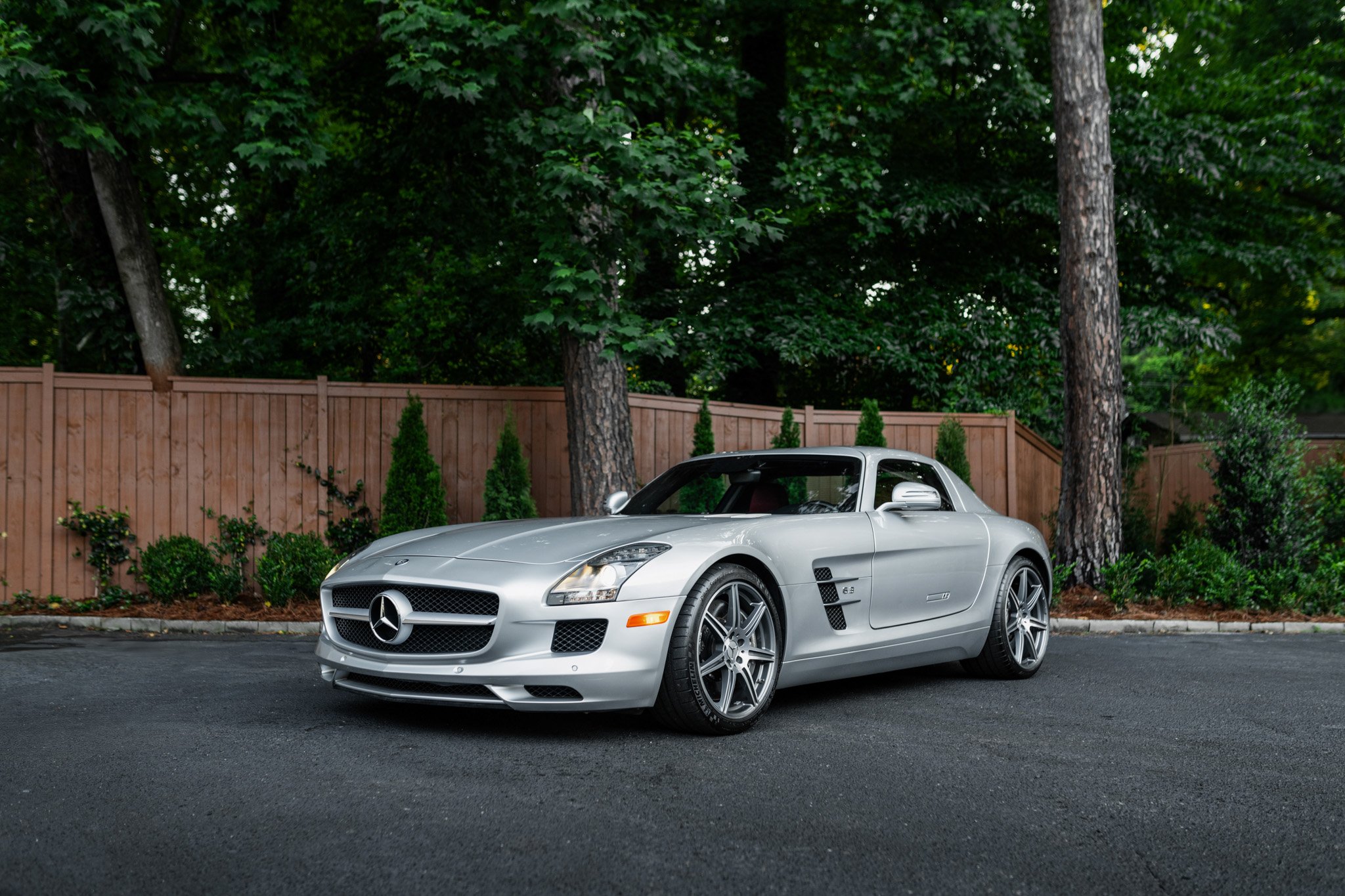 2011 Mercedes-Benz SLS AMG