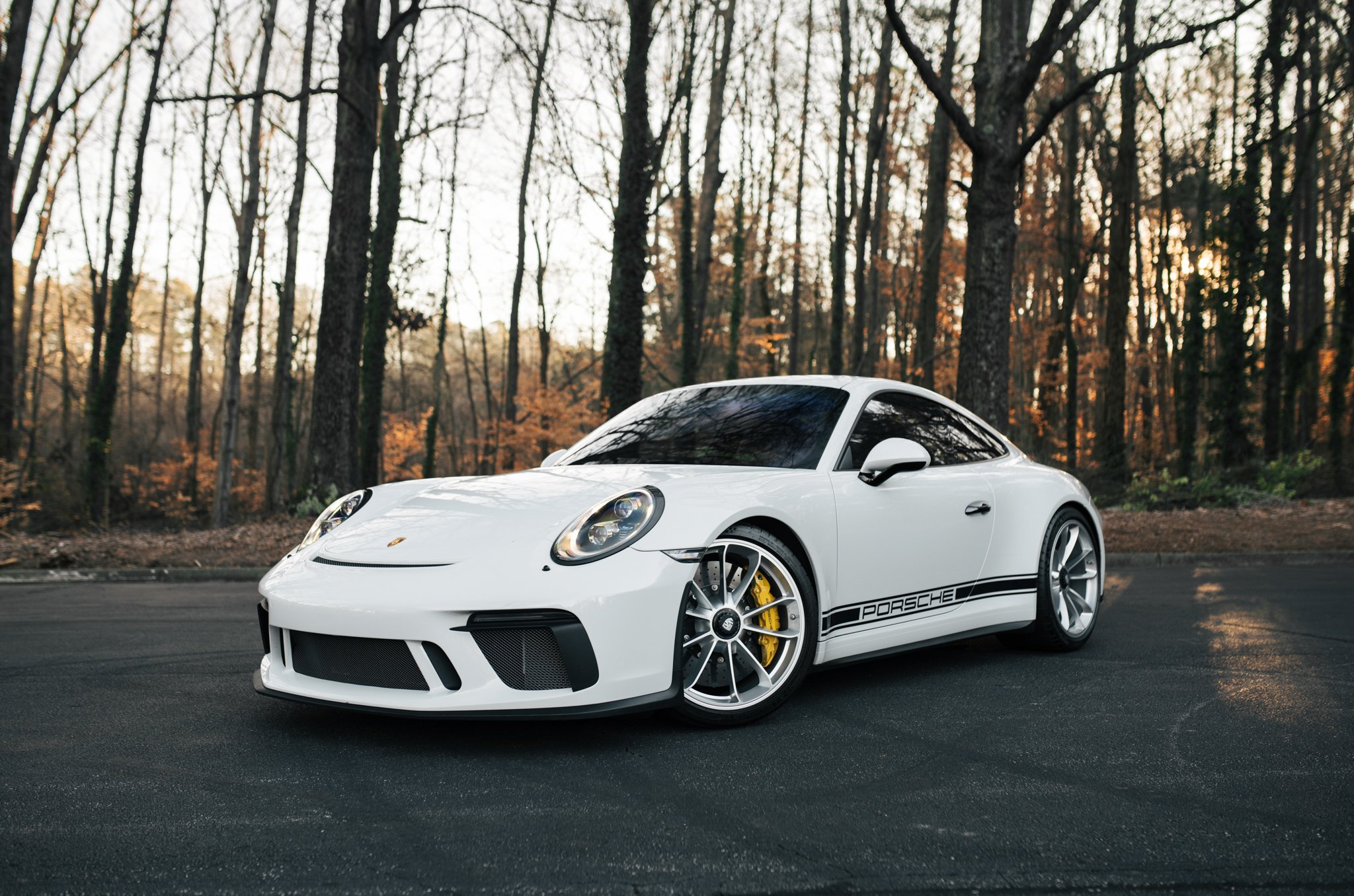 2019 Porsche GT3 Touring