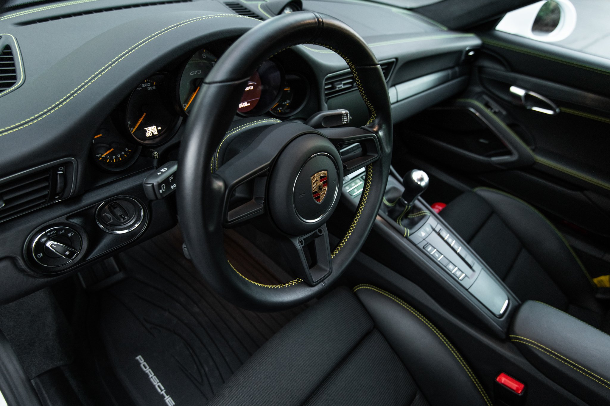 2019 Porsche GT3 Touring