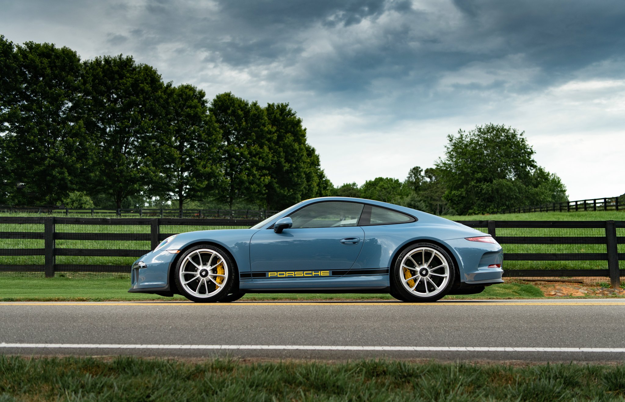 2016 Porsche 911R PTS Aetna Blue