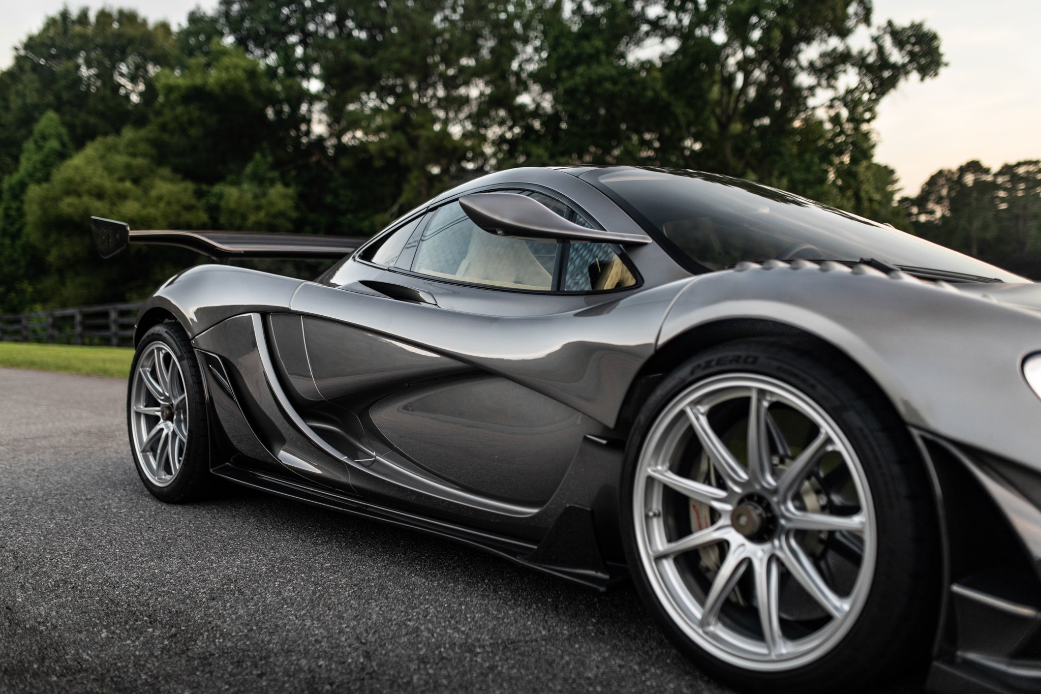 2014 McLaren P1 HDK