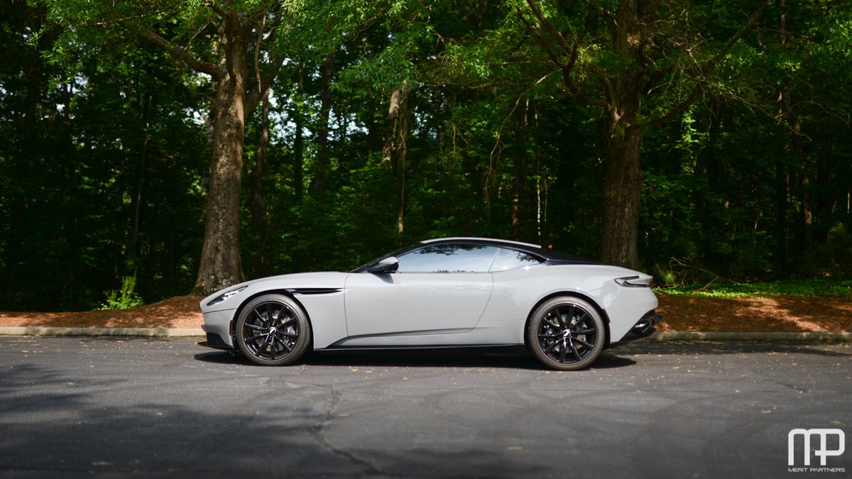 2018 Aston Martin DB11 L05004