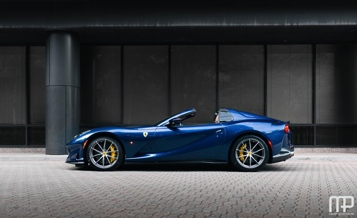 2021 Ferrari 812 GTS