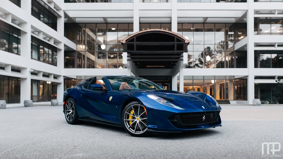 2021 Ferrari 812 GTS