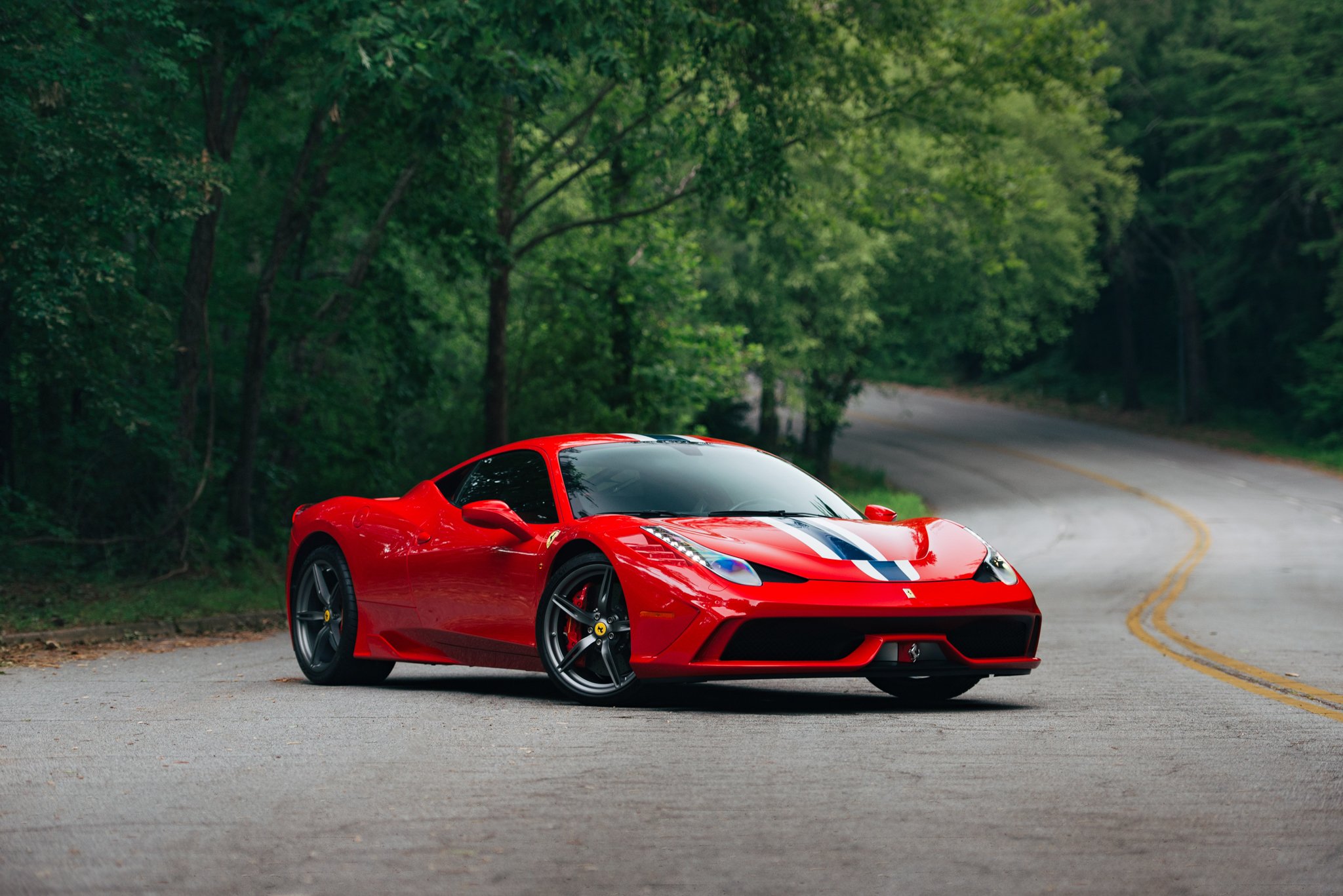 2015 Ferrari 458 Speciale Nart stripes