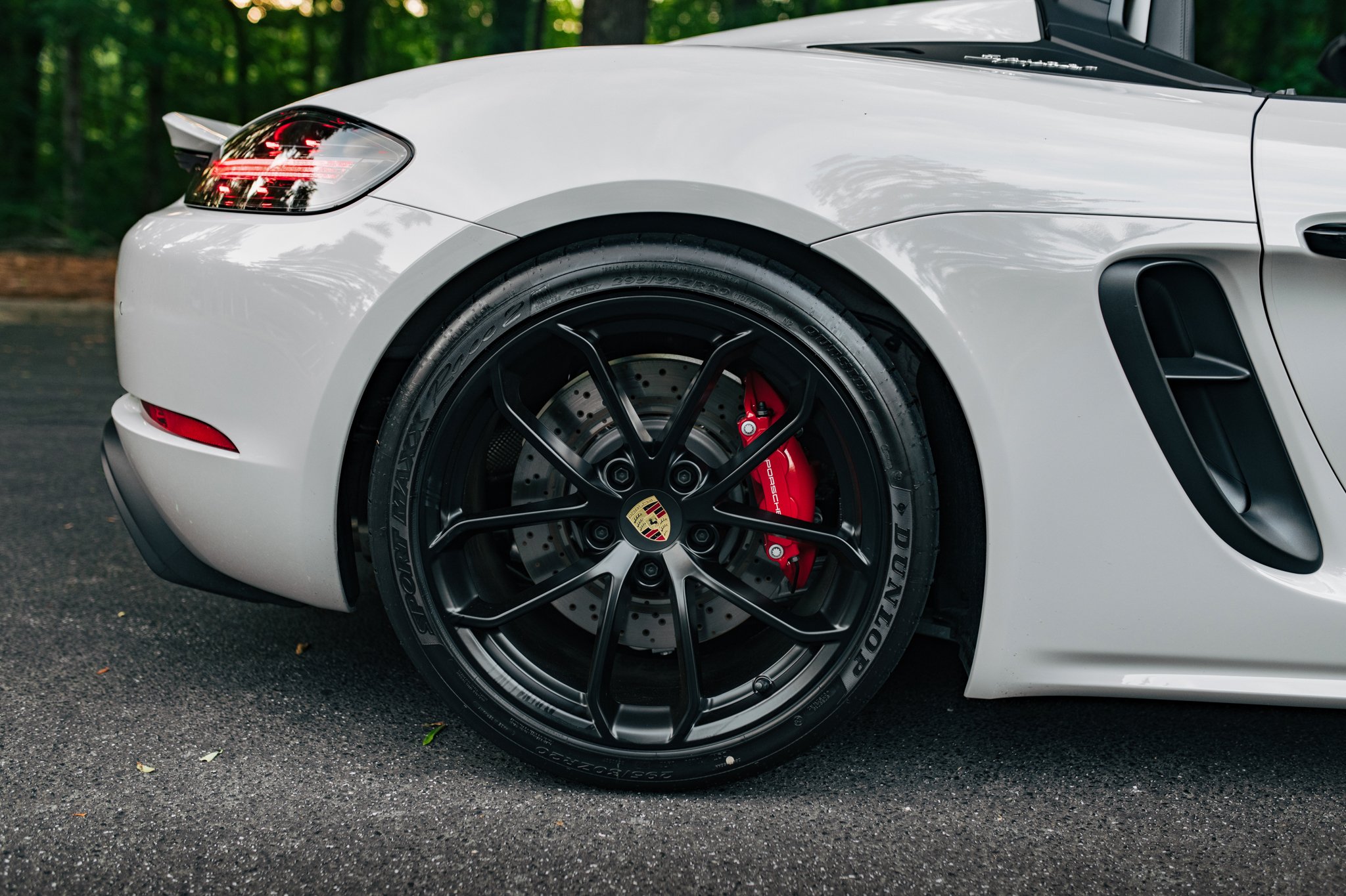 2023 Porsche 718 Spyder