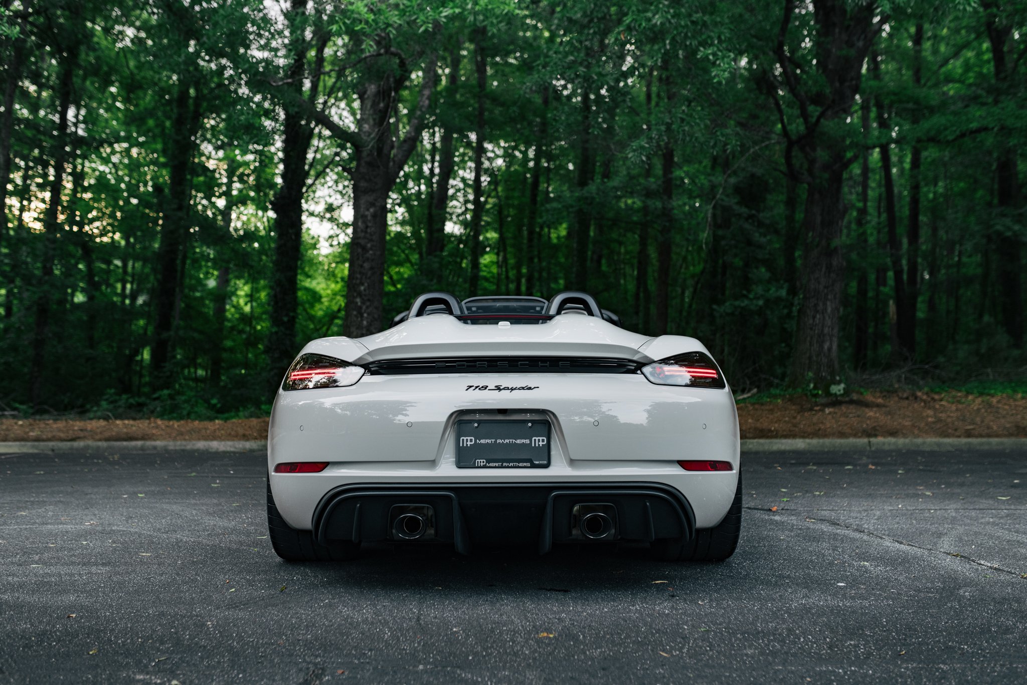 2023 Porsche 718 Spyder