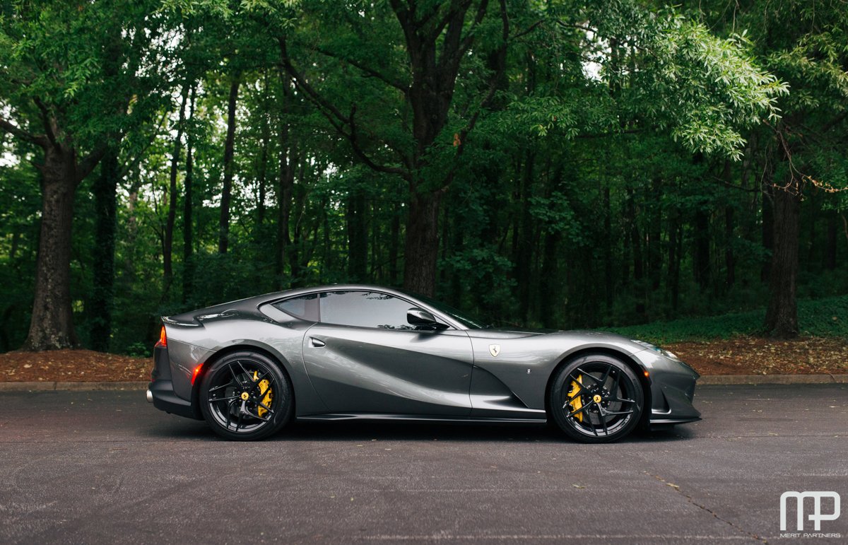 2019 Ferrari 812 Superfast