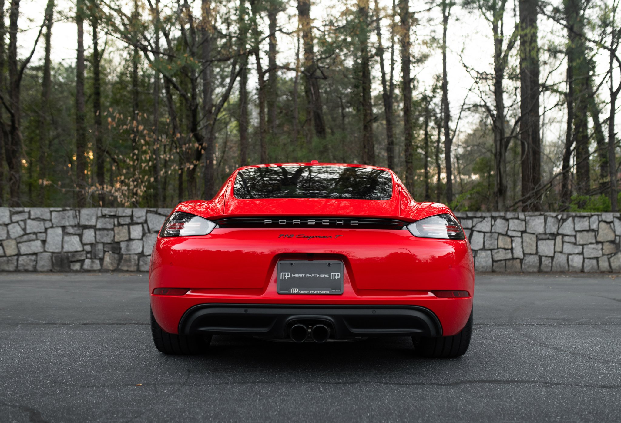 2022 Porsche 718 Cayman T