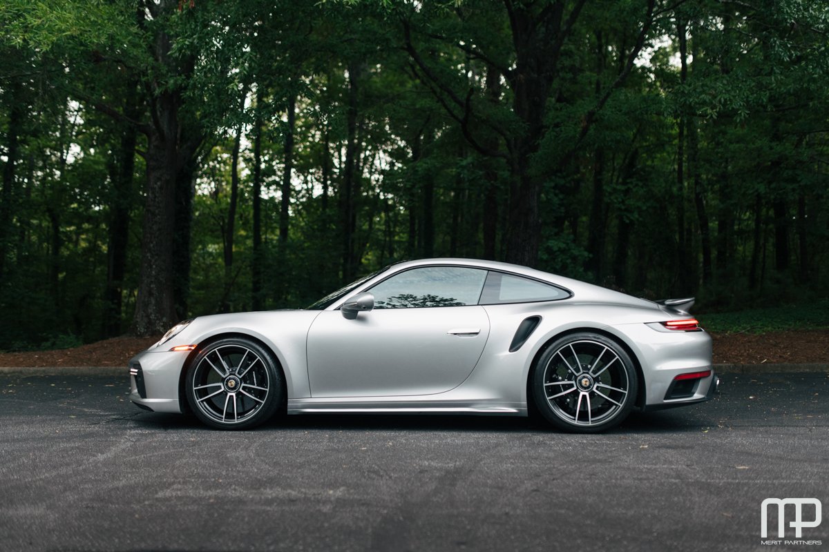 2021 Porsche 911 Turbo S 992