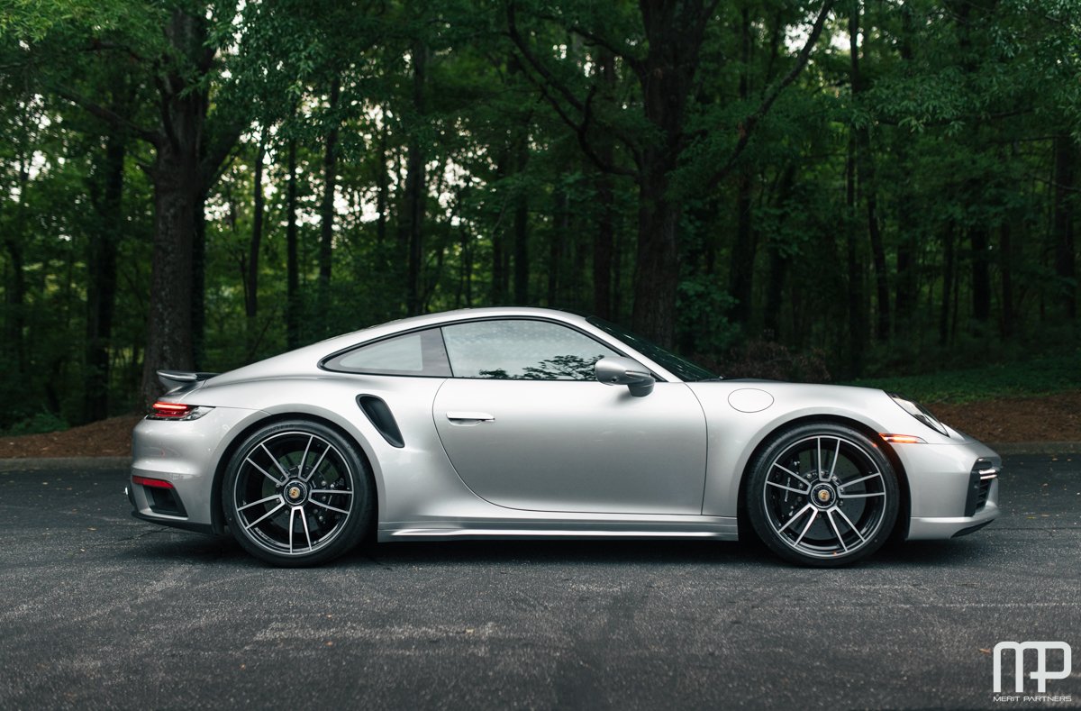 2021 Porsche 911 Turbo S 992