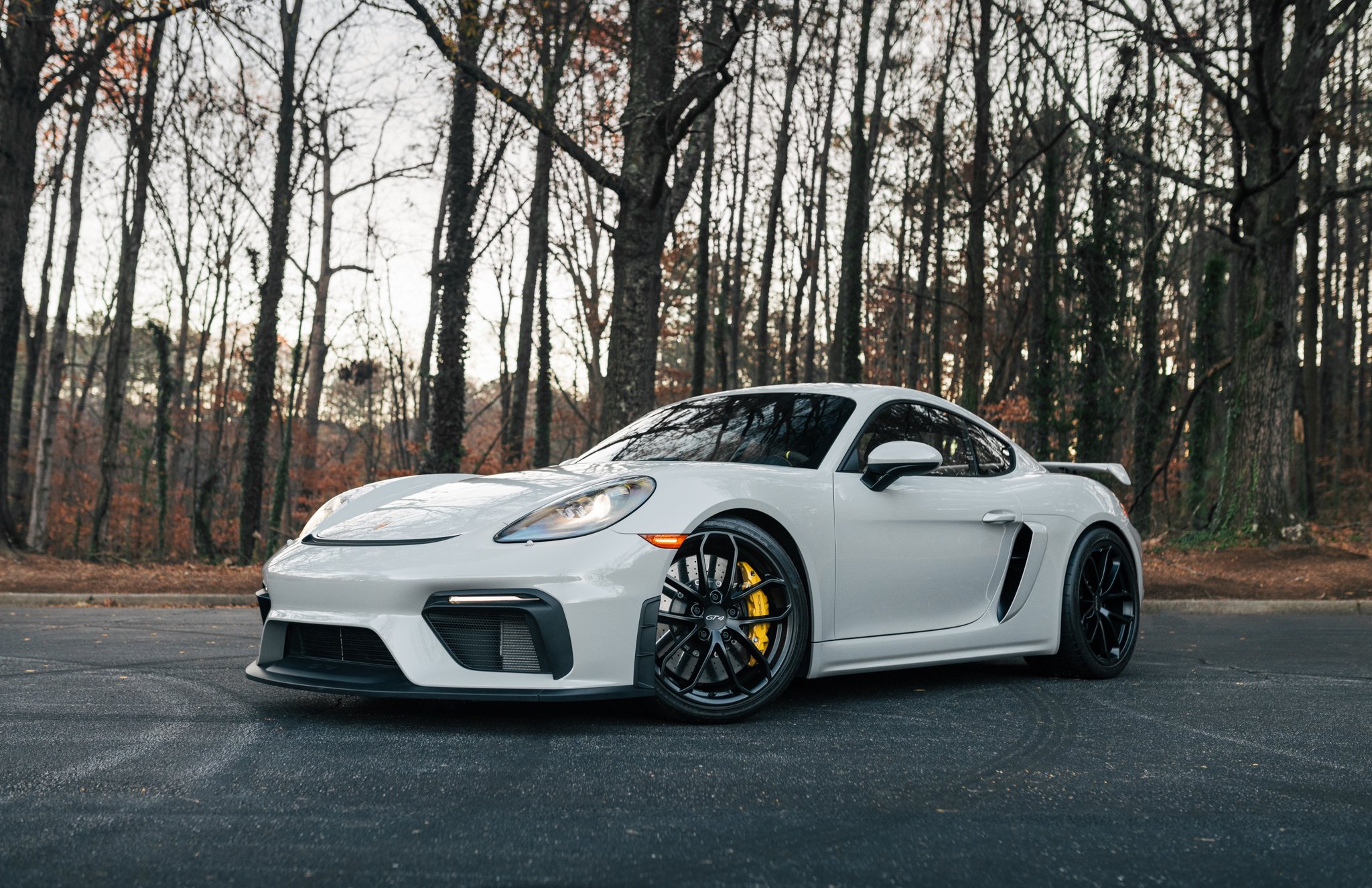 2023 Porsche 718 GT4