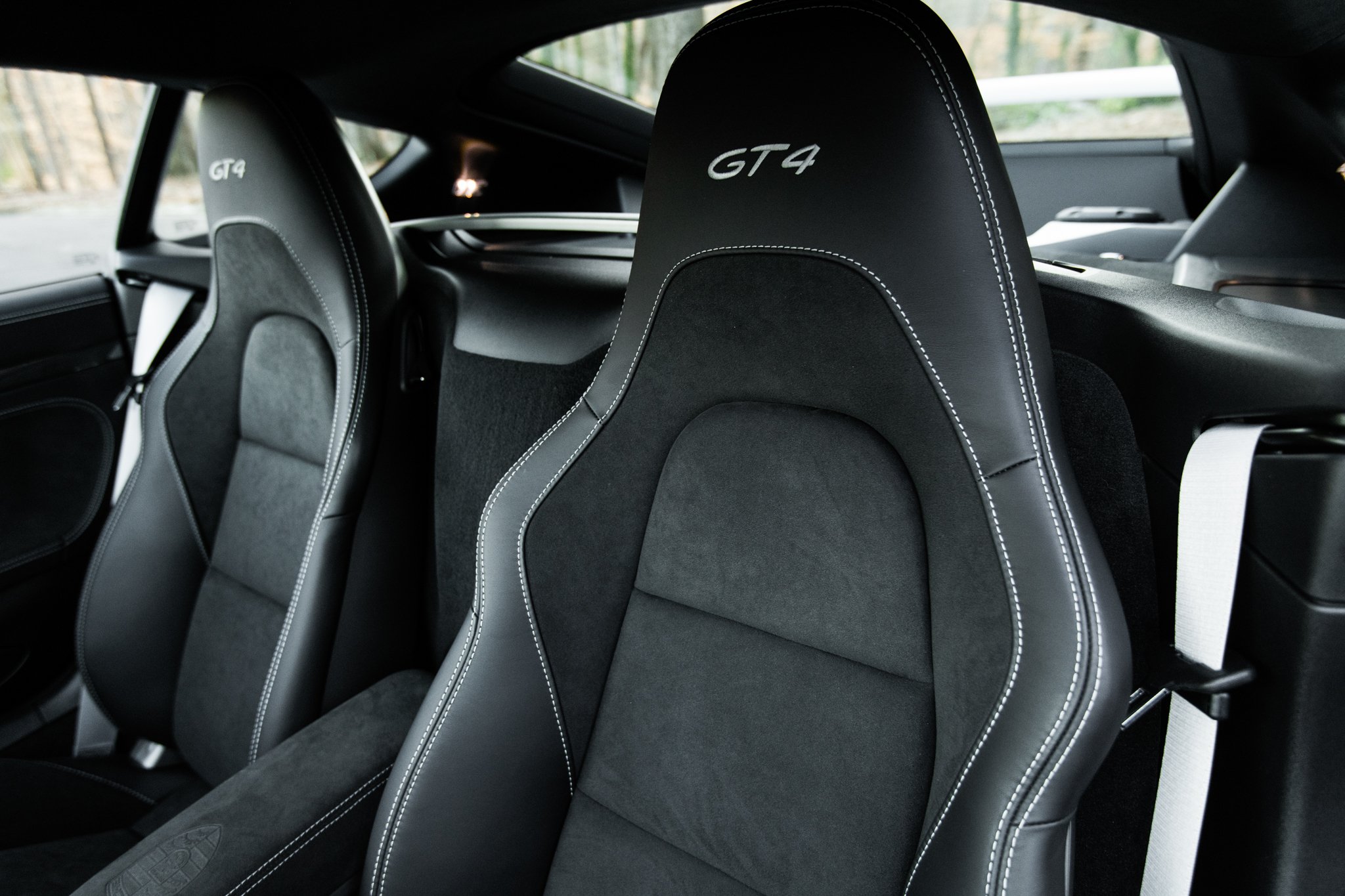 2022 Porsche 718 GT4