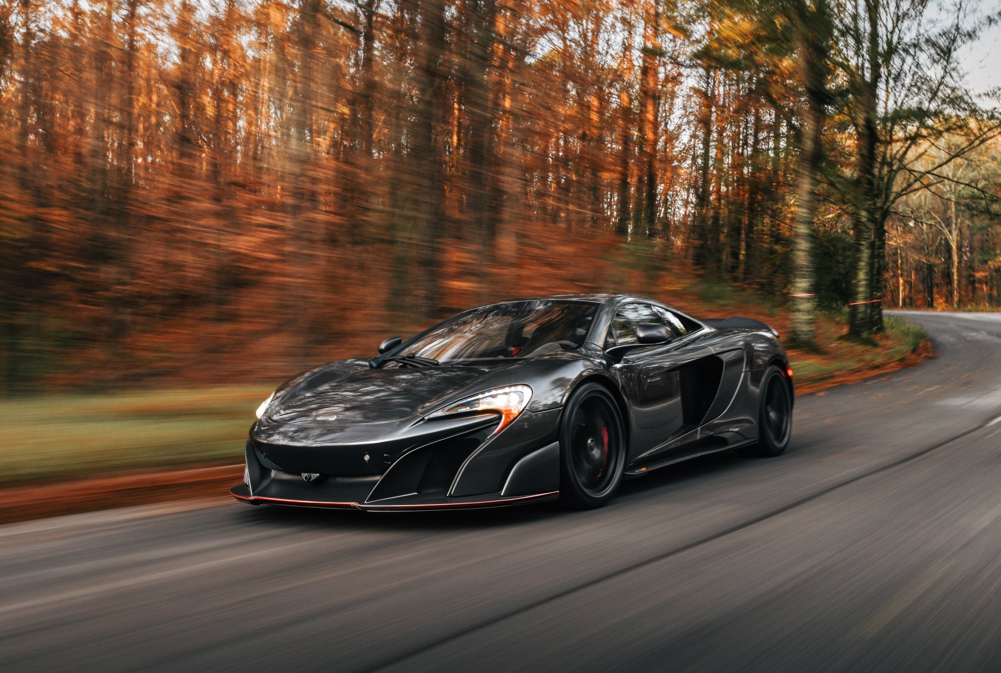 2016 McLaren 675LT