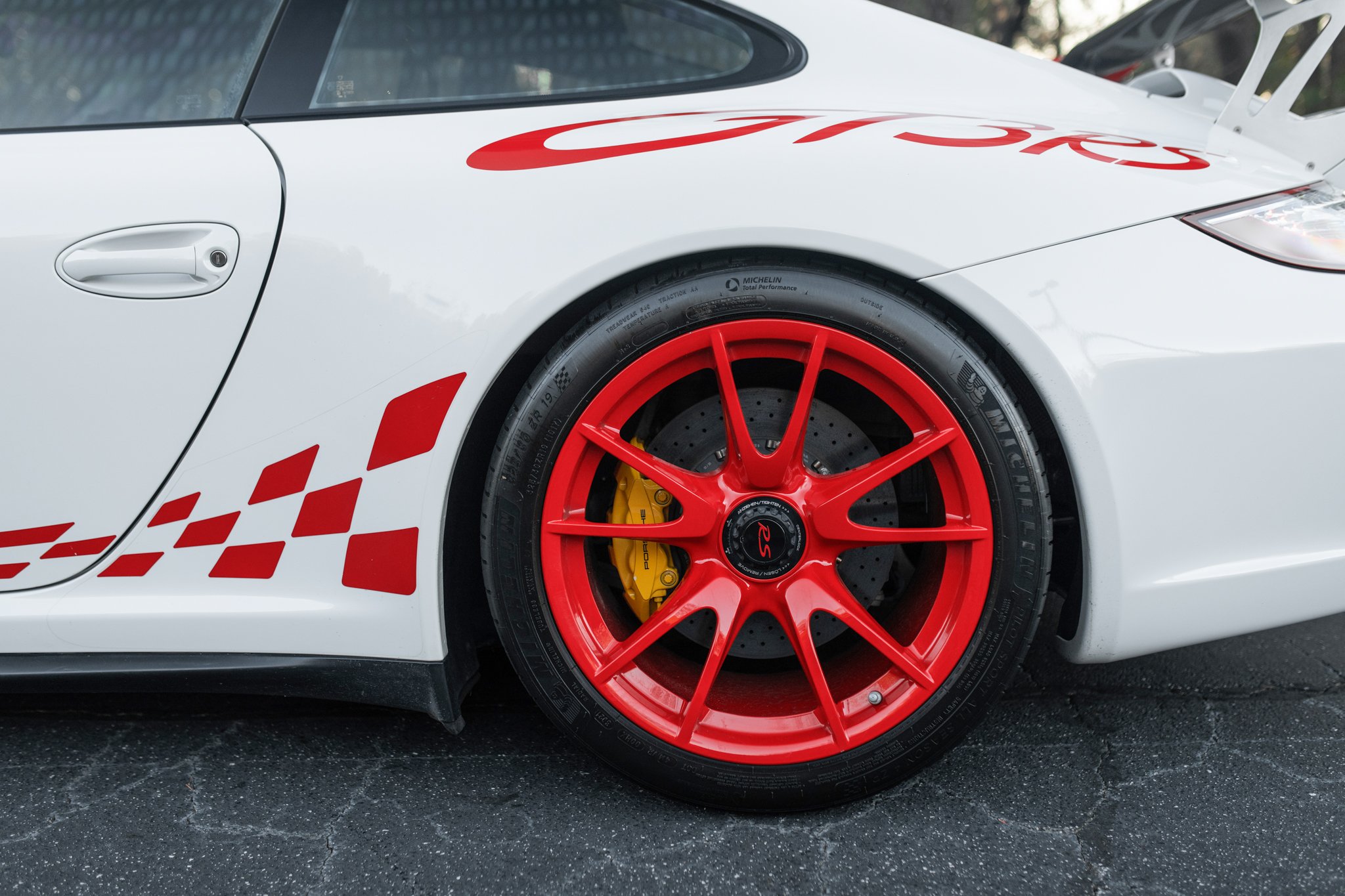 2011 Porsche GT3RS (997.2)