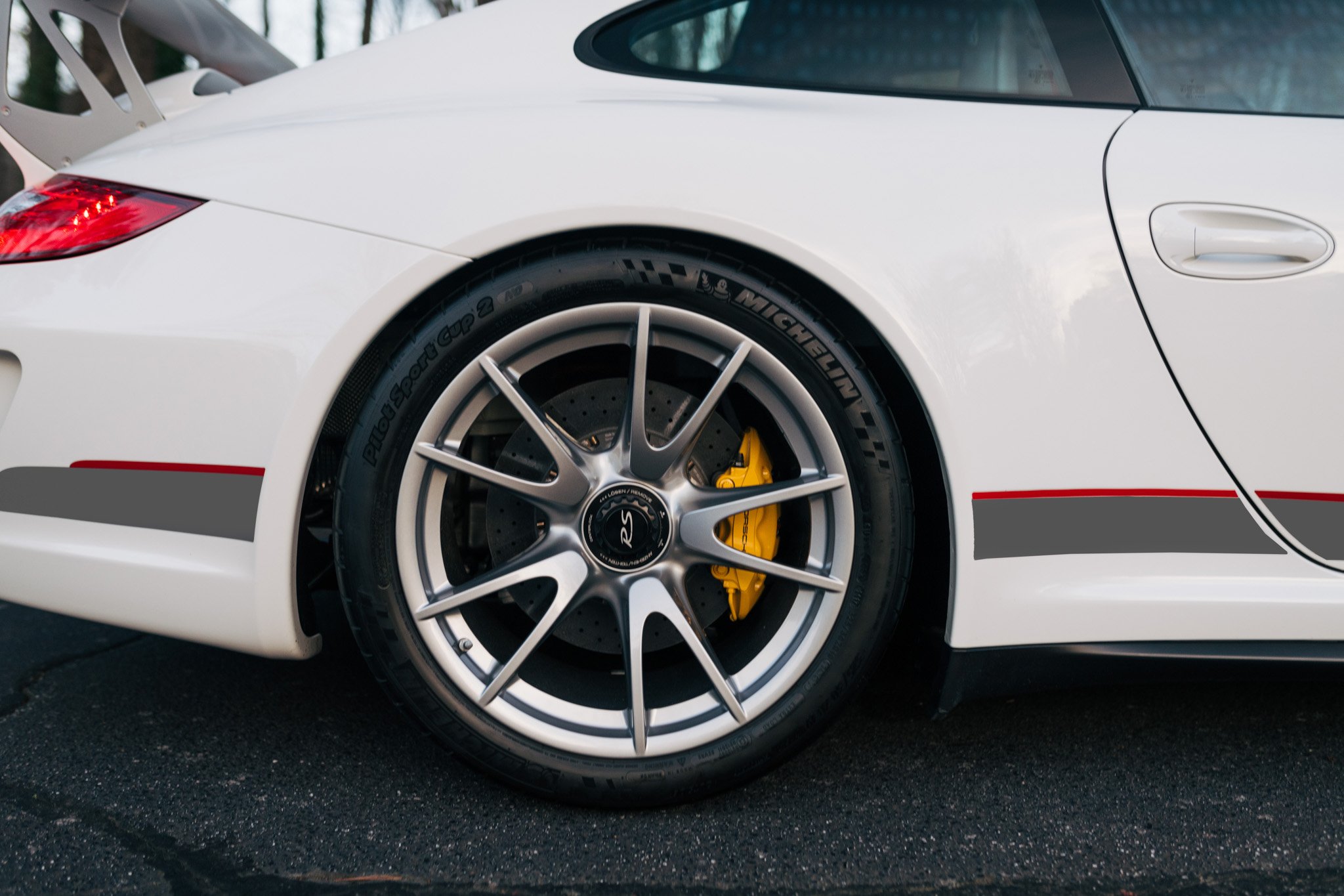 2011 Porsche 911 GT3 RS 4.0