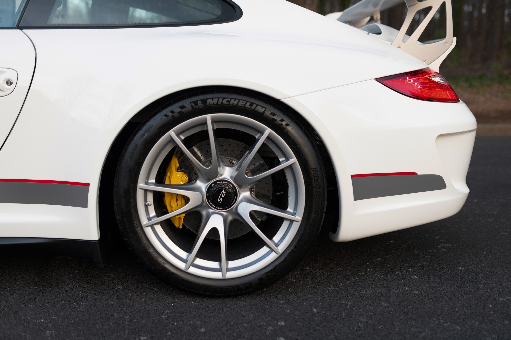 2011 Porsche 911 GT3 RS 4.0