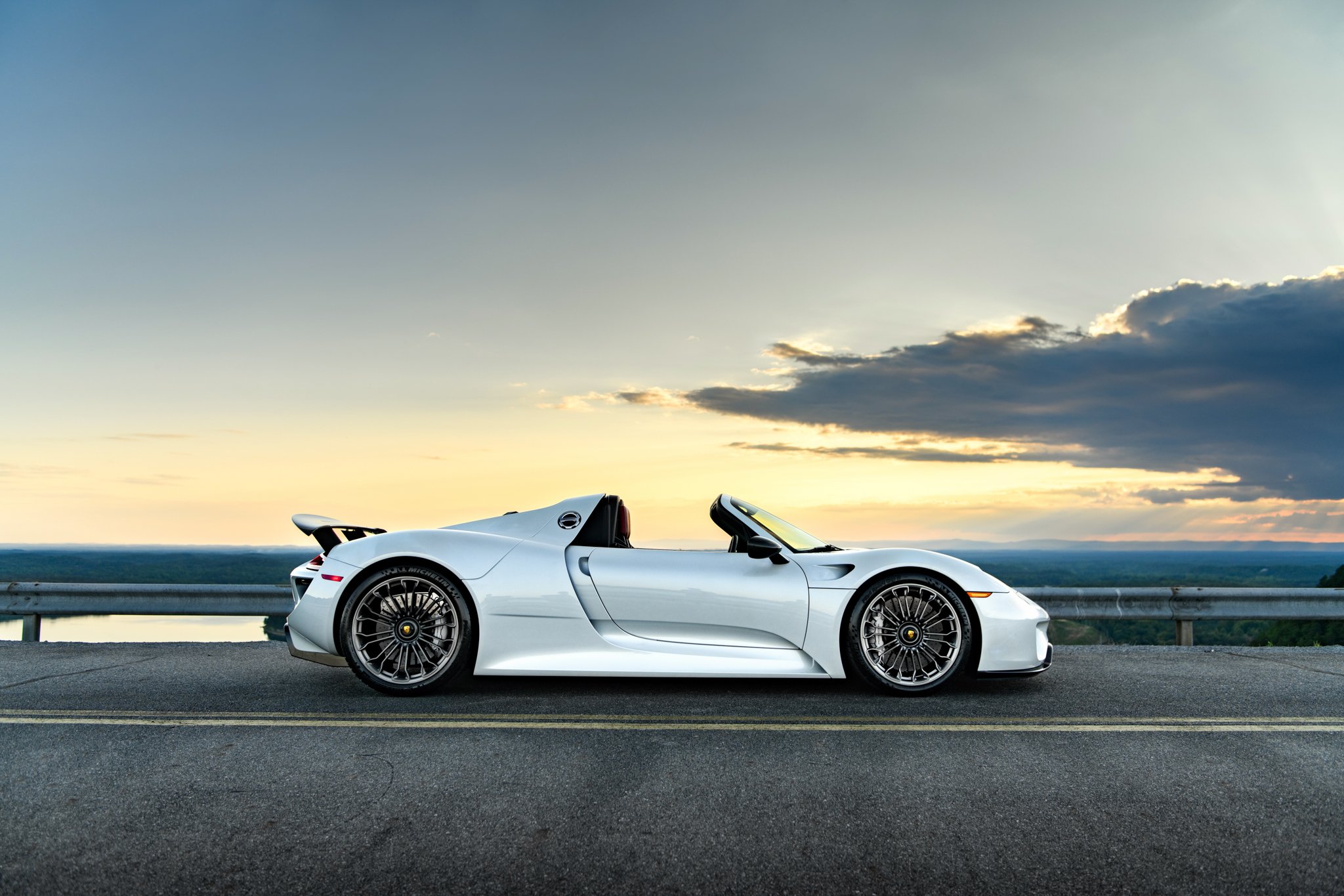 2015 Porsche 918 Spyder