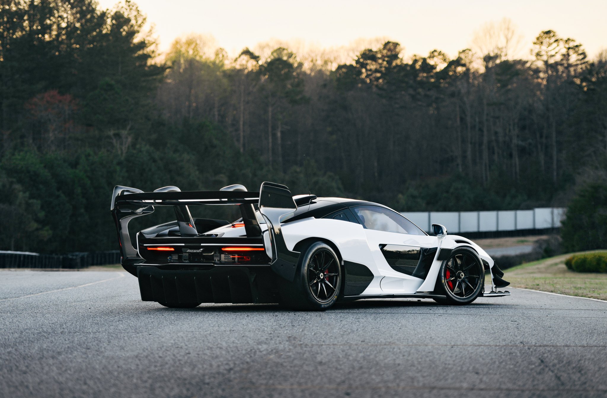 2020 McLaren Senna GTR