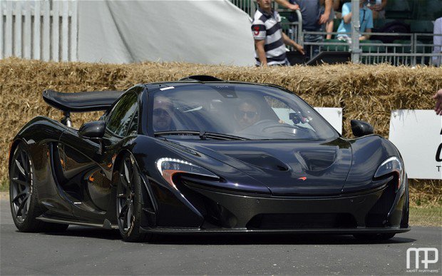 2013 McLaren P1 VP4