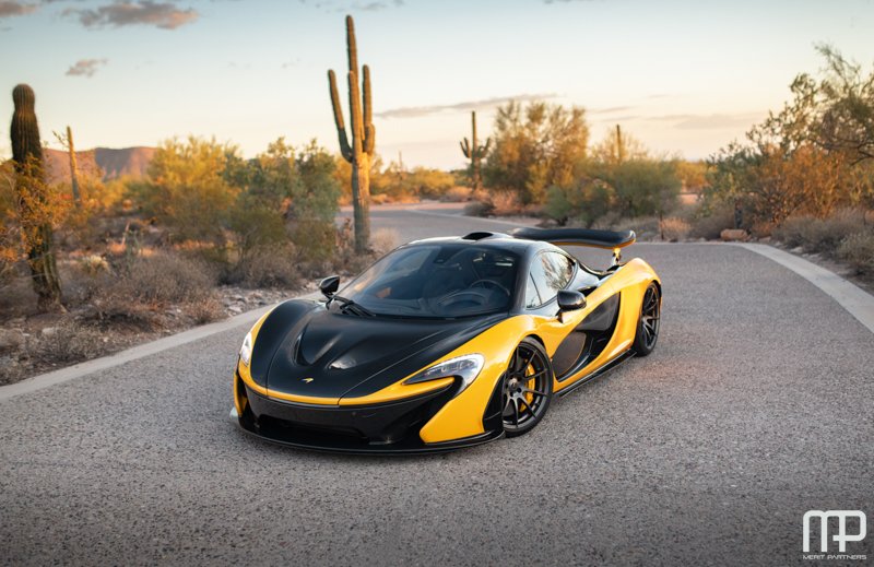 2013 McLaren P1 VP4