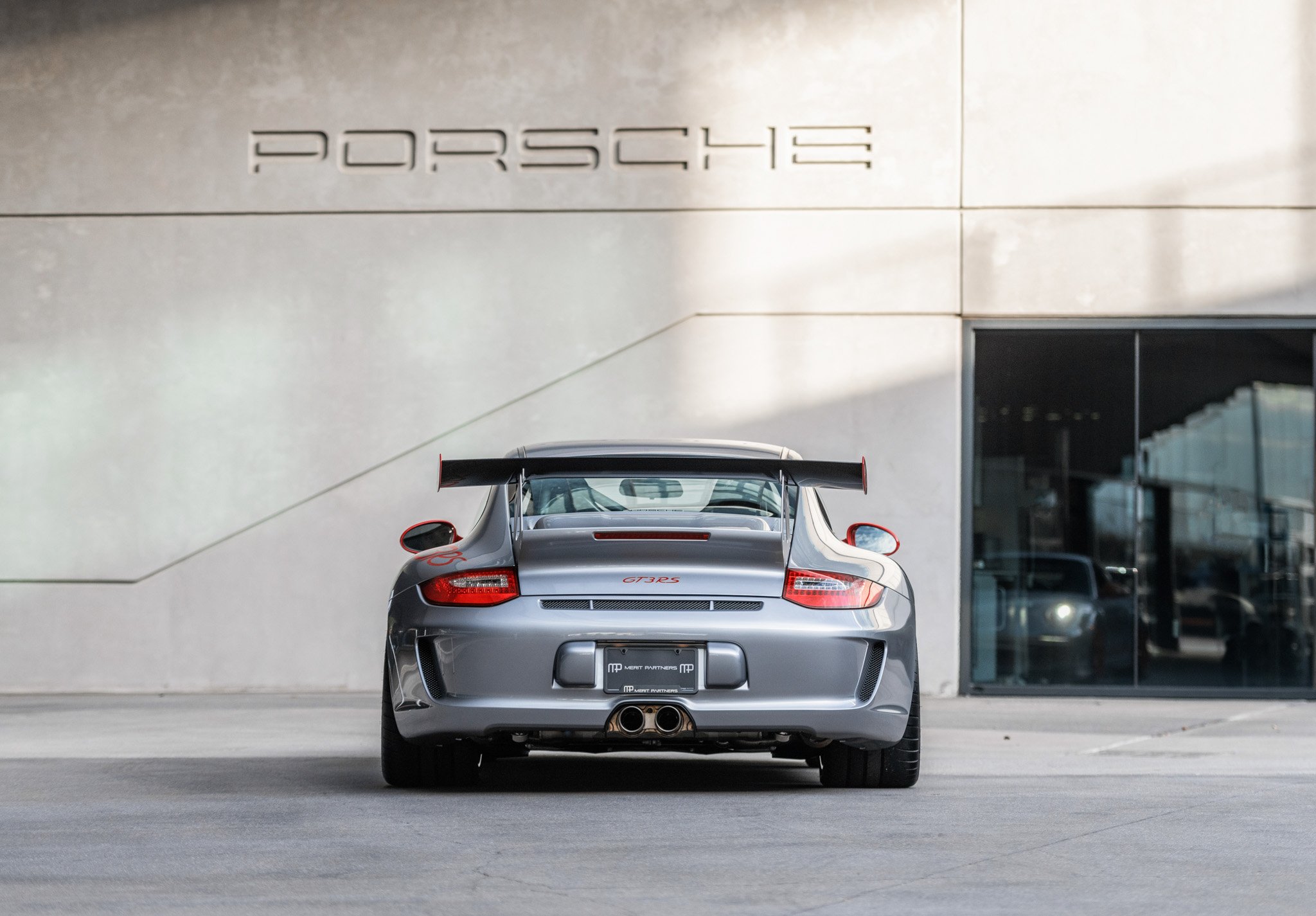 2010 porsche gt3rs in gt silver metallic