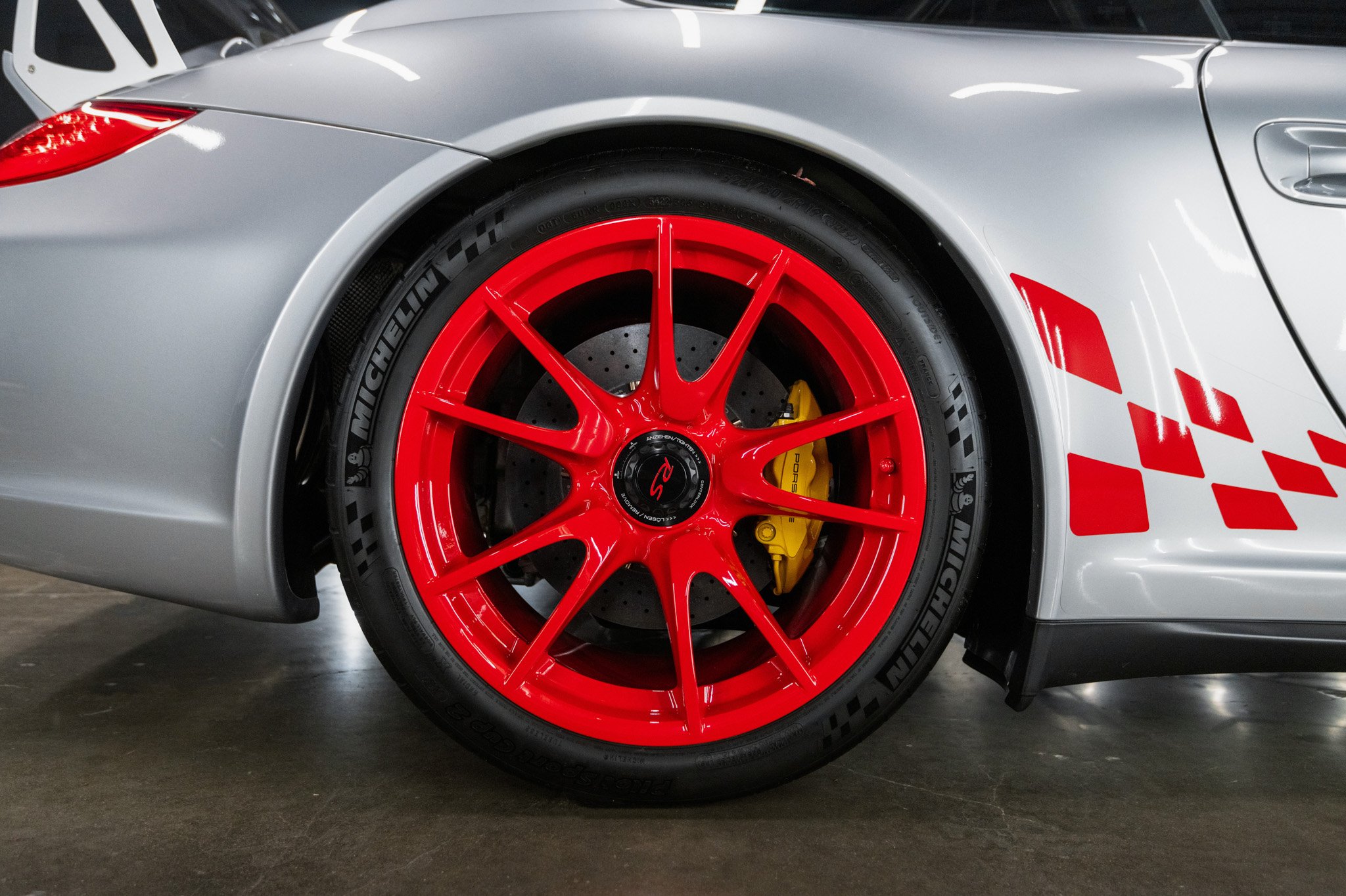 2010 porsche gt3rs in gt silver metallic