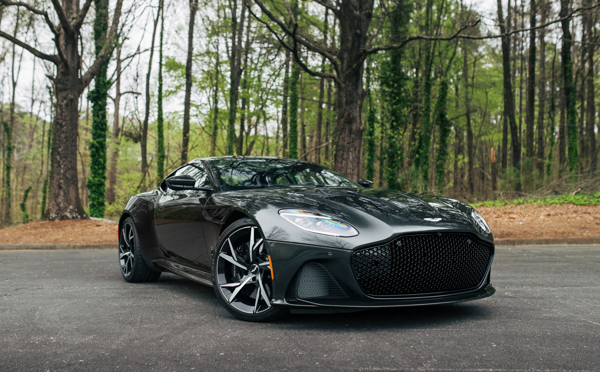 2021 Aston Martin DBS R02327